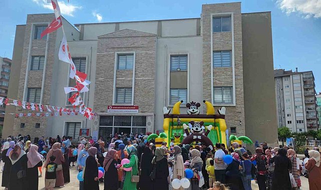 Aydınlı minikler 100. Yıl Şenliği'nde buluştu