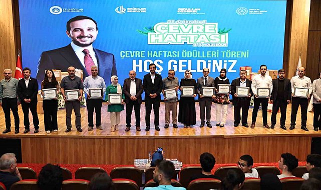Bağcılar&#039;da sıfır atık defilesi düzenlendi