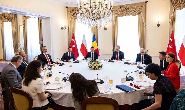 Bakan Fidan, Türkiye-Polonya-Romanya Üçlü İşbirliği Süreci Dışişleri Bakanları Toplantısı'na katıldı