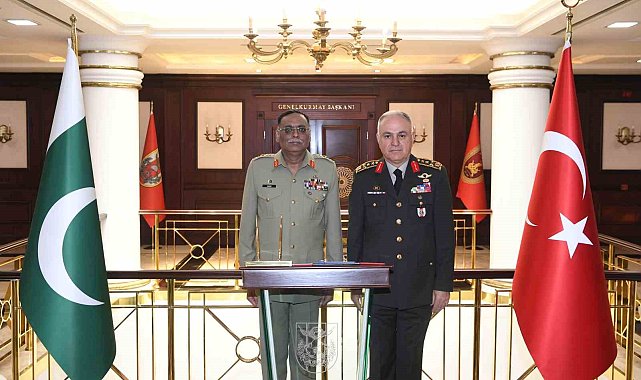 Bakan Güler, Pakistan Genelkurmay Başkanı Mirza'yı kabul etti