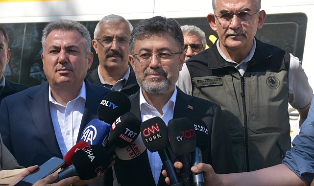 Bakan Yumaklı: "Çeşme'deki yangın izmaritten, Menderes'teki hobi bahçesinden çıktı"