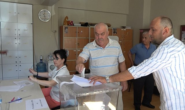 Balıkesir'de Bulgaristan vatandaşları için sandık kuruldu