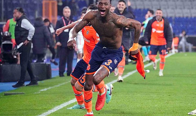 Başakşehir, Opoku ile 3 yıllık sözleşme imzaladı