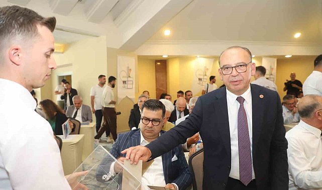 Başkan Akın, Ege Belediyeler Birliği Encümen Üyeliğine seçildi