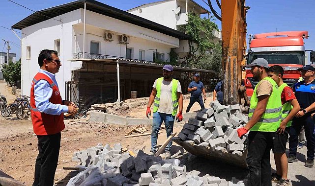 Başkan Aras Yalıkavak ve Mumcular yol çalışmalarını inceledi