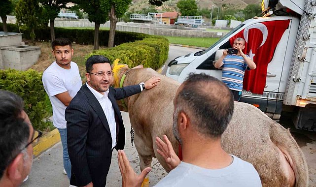 Başkan Arı'dan hayırseverlere teşekkür