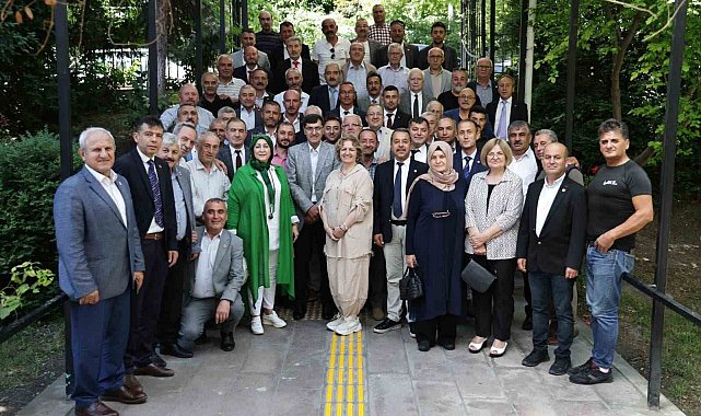 Başkan Kahveci, mahalle muhtarlarıyla bir araya geldi