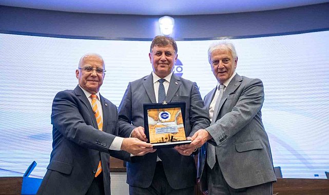 Başkan Tugay: "Kamu kaynaklarını korumak benim görevim"