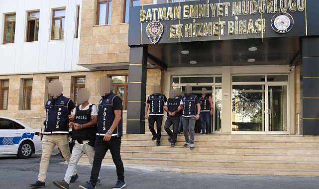 Batman'a uyuşturucu madde sokmak isteyen 3 kişi yakalandı