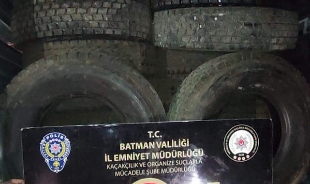 Batman'da durdurulan araçta kaçak lastik ele geçirildi