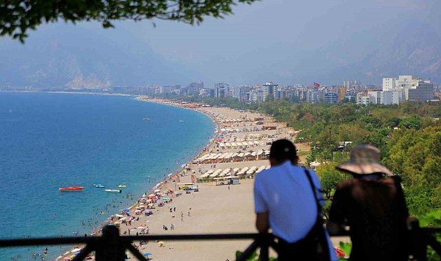Bayram tatili sonrası sahiller turistlere kaldı