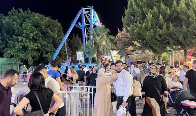 Bayramın ilk günü lunapark doldu taştı