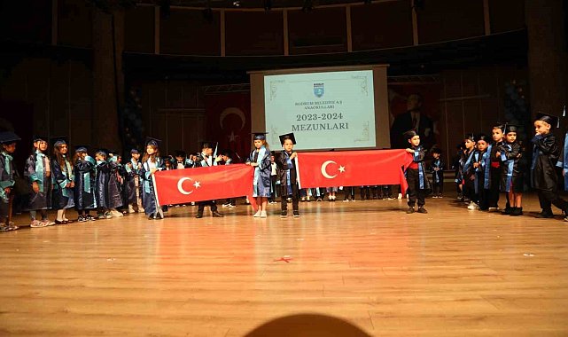 Belediye anaokullarında mezuniyet heyecanı
