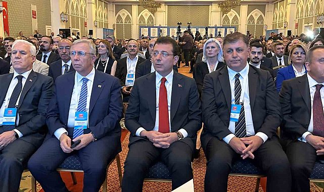 Belediyeler birliği başkanının seçileceği toplantıda 'kınama' tartışması