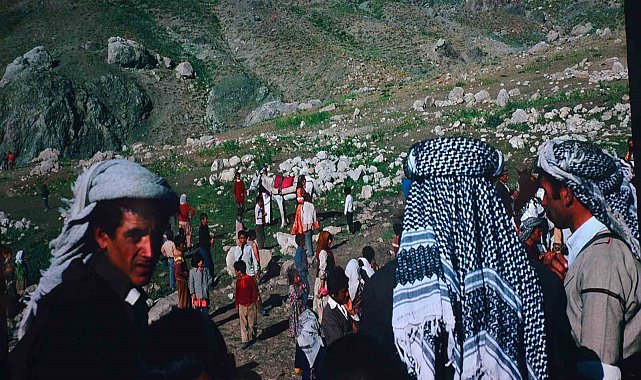 Beytüşşebap'lılar, 57 yıl önce çekilen görüntülerini izleyince duygulandı