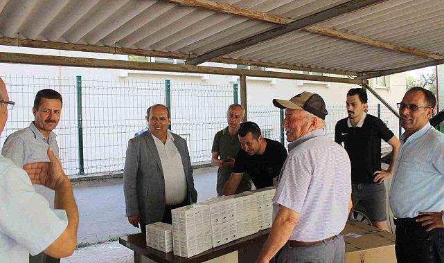 Bilecik'te arıcılara Tarım ve Orman Bakanlığından ilaç desteği