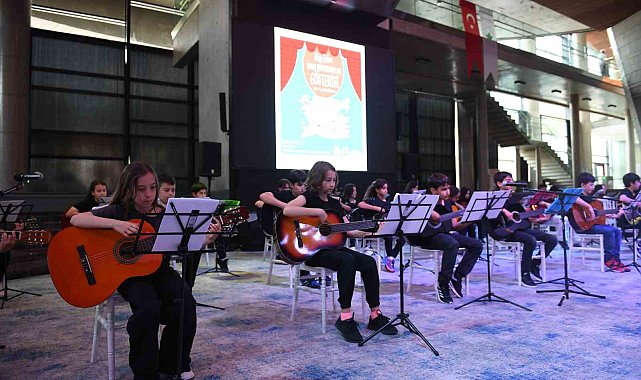 Bilgi Evleri öğrencilerinden yetenek dolu gösteri