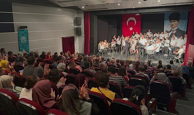 Bizim Ev katılımcılarından muhteşem konser