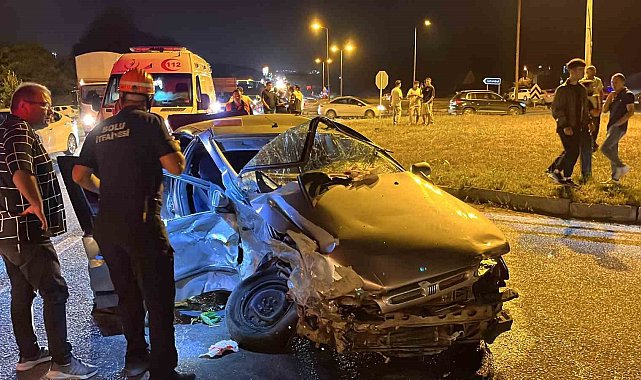 Bolu'da dönel kavşakta feci kaza: 4 yaralı