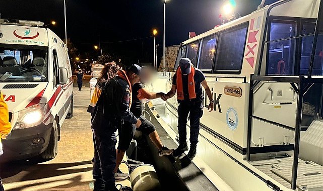 Bozcaada'da rahatsızlanan vatandaş tahliye edildi