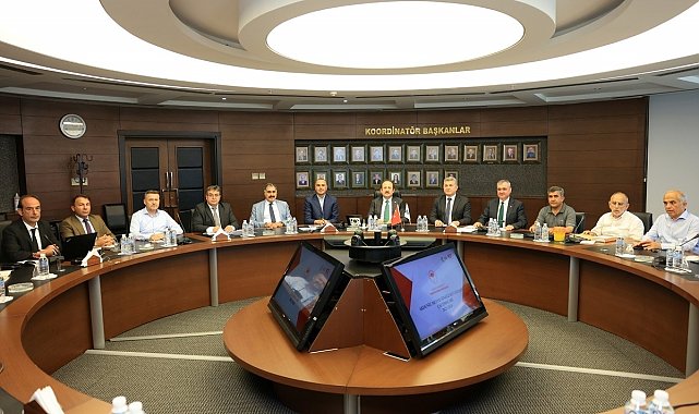 Çakır: "Yere düşen her meyve tarıma zarar veriyor"