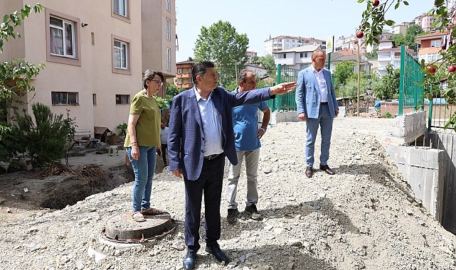 Çalışmaları alanda denetledi