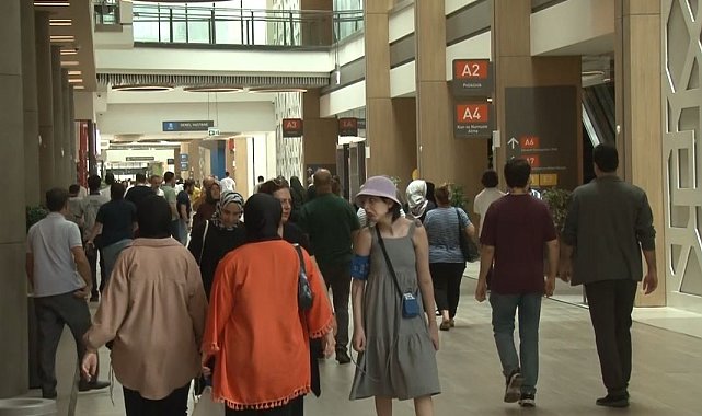 Çam ve Sakura Şehir Hastanesi'nde onaylı randevu etkisi: Poliklinik kapasitesi yüzde 50'nin üzerinde arttı