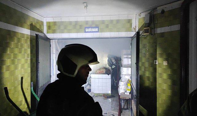 Camide korkutan yangın