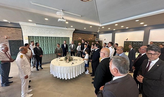 Çanakkale'de protokol bayramlaştı