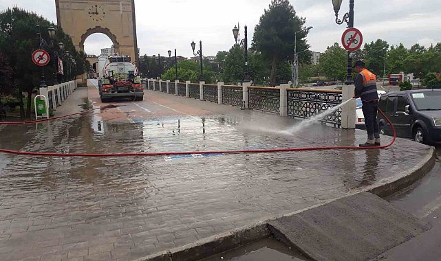 Çarşamba'da temizlik çalışması