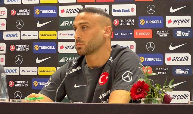 Cenk Tosun: "Oynamaya hazırım ve oynamak istiyorum"