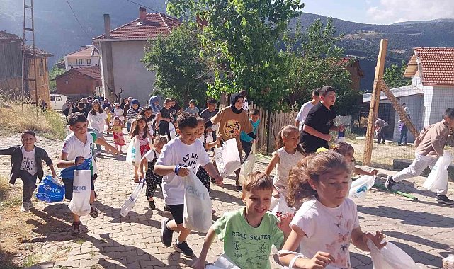 Çocuklar, bayram coşkusunu adak geleneğiyle erken yaşadı
