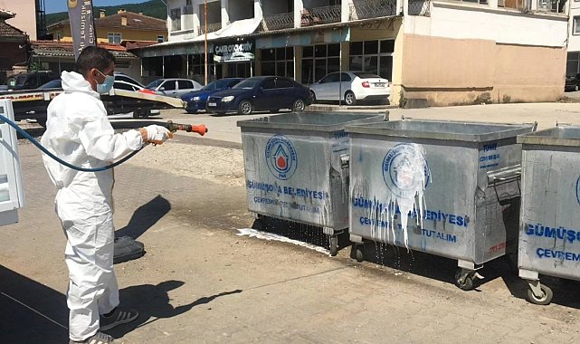 Çöp konteynırları dezenfekte edildi