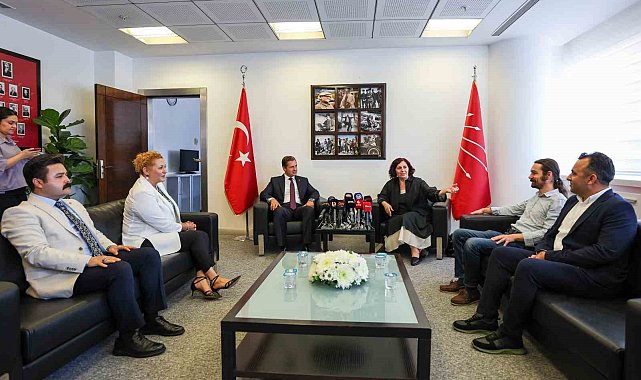 DEM Parti'den CHP'ye bayram ziyareti