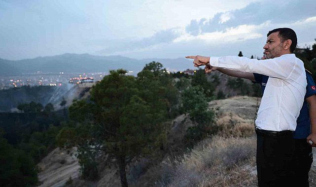 Denizli Büyükşehir yangına 2 ayrı noktada müdahale etti