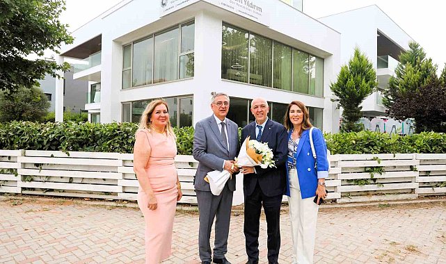 Denizli'de 30 yıllık tecrübe modern göz merkezinde hizmete sunuldu