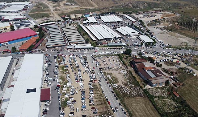Denizli'de kurban pazarı hareketlendi