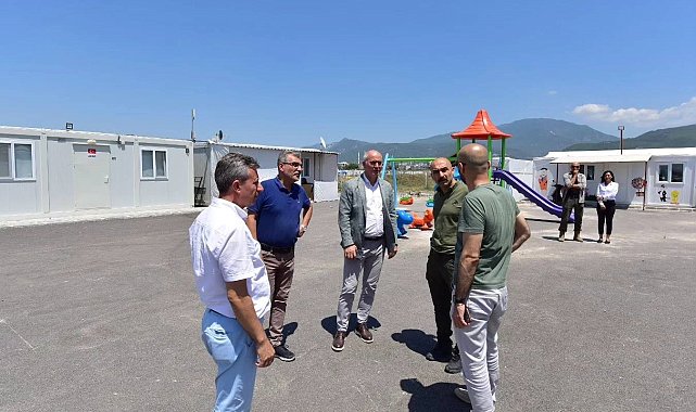 Depremzedeler için çok amaçlı açık alan spor sahaları yapılacak