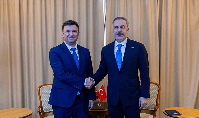Dışişleri Bakanı Fidan, Kuzey Makedonya Dışişleri Bakanı Osmani ile görüştü