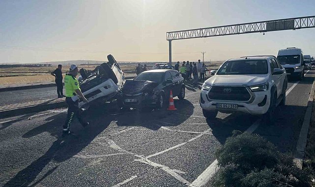 Diyarbakır'da iki araç çarpıştı: 6 yaralı