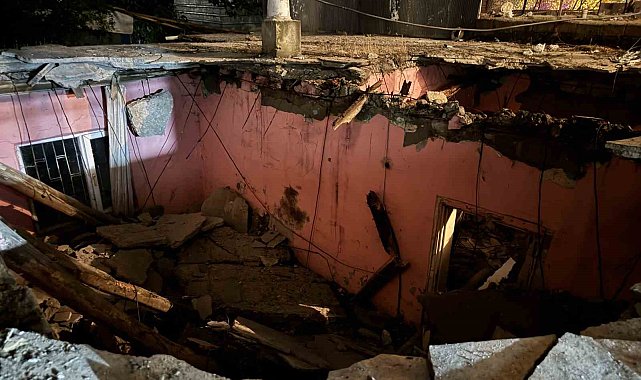 Diyarbakır'da metruk yapının tavanı çöktü