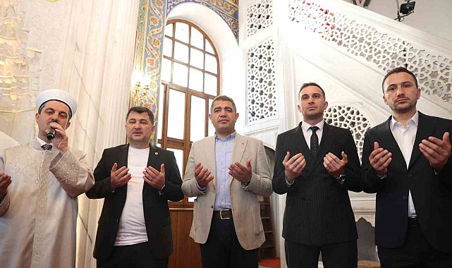 Düzce'de kurban bayramı kutlamaları camide başladı