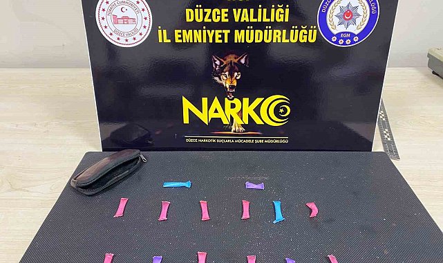 Düzce'de yakalanan uyuşturucu satıcısı tutuklandı