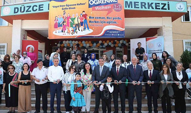 El emeği göz nuru eserler sergilendi