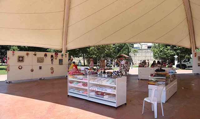 El emeği ürünler Hasbahçe'de sergileniyor