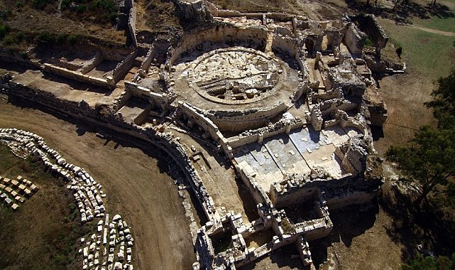 Elaiussa Sebaste Antik Kenti'nin kazı başkanlığı, Kastamonu Üniversitesi'ne verildi