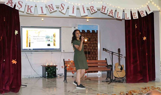Emirdağ'da 'Aşkın Şiir Halleri' adlı şiir etkinliği
