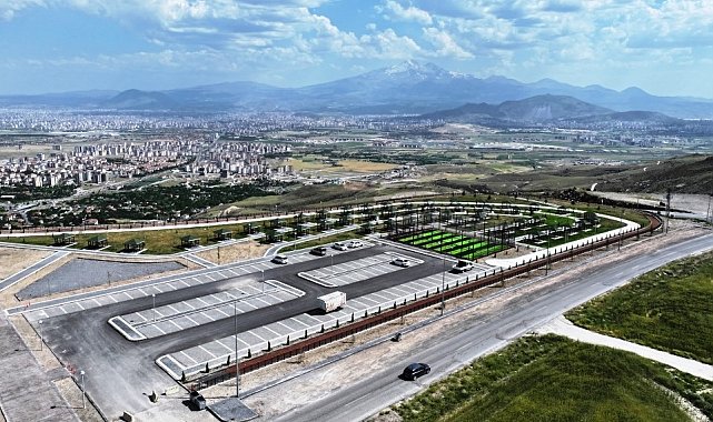 Erkilet Millet Bahçesi'nde çalışmalar aralıksız sürüyor