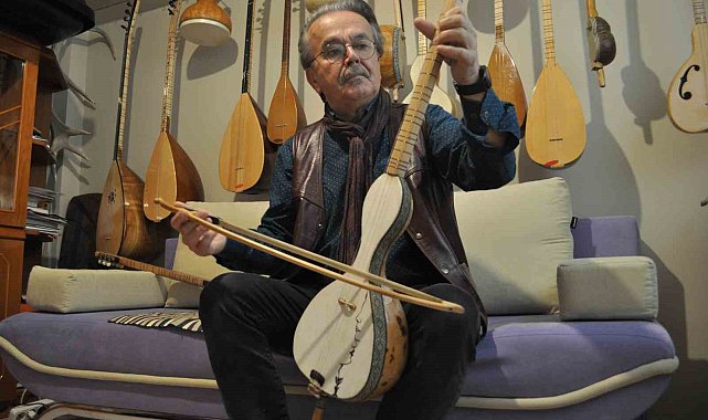 Eski öğretmen emeklilik hayatını özgün enstrümanlar oluşturmaya adadı