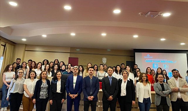 ESTÜ'de 4. Kimya Mühendisliği Kariyer günü düzenlendi